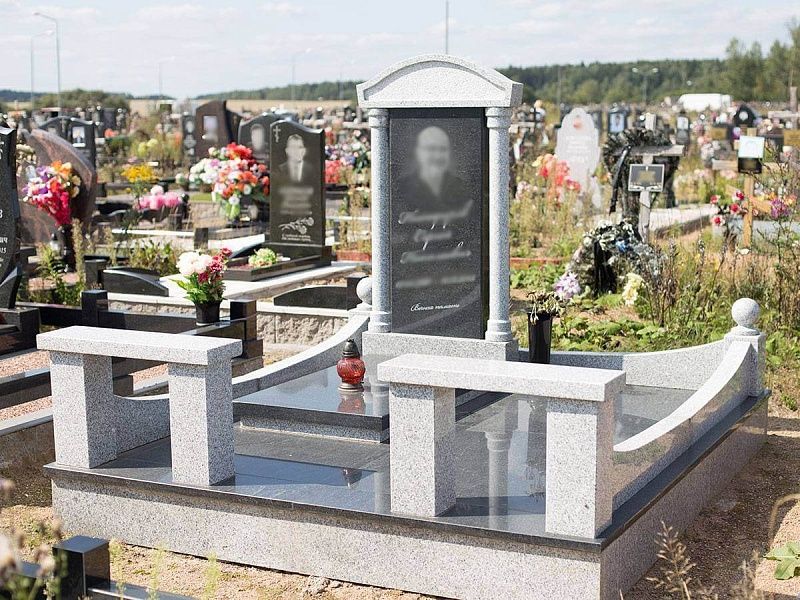 Гранит «Габбро-Диабаз» + «Мансуровский»